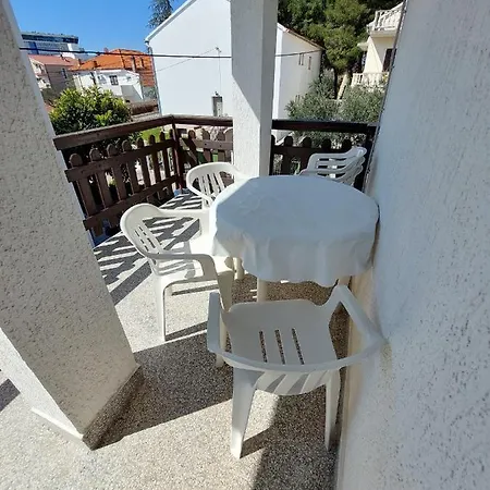 Apartment Breza *